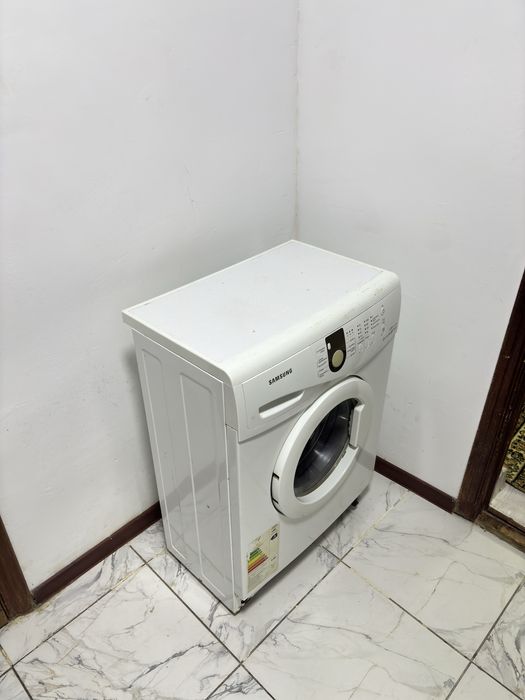 Продается стиральная машина