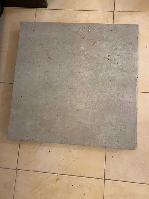 Спешно! Различни видове фаянсови и теракотни плочки