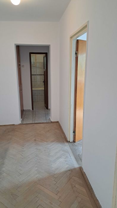 Vand apartament 3 camere S.U. 67 mp