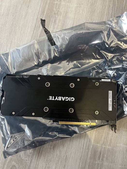 Placă Video Gigabyte GeForce GTX 1060 6GB GDDR5 - Stare Excelentă