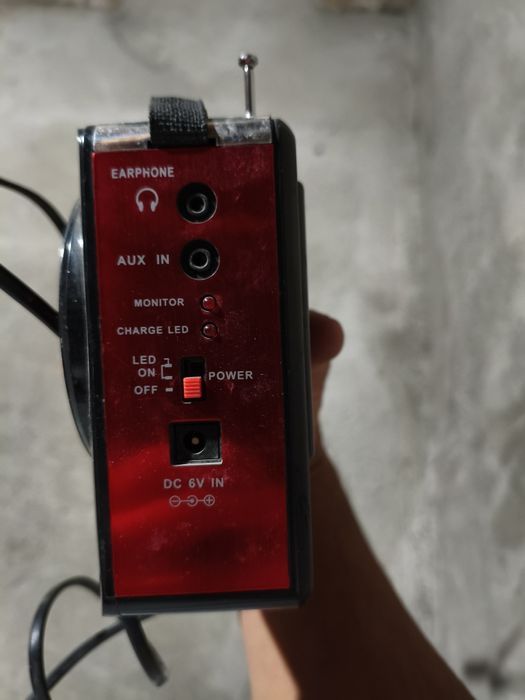 Радио m3 aux б/у