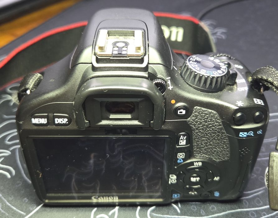 Продам Canon 550D + 2 объектива
