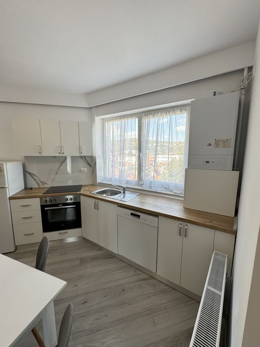 Închiriez apartament 3 camere – Str. Oașului nr. 51-55, Cluj-Napoca