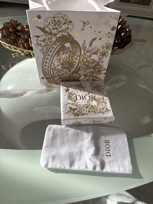 Bratara Dior superba deosebita