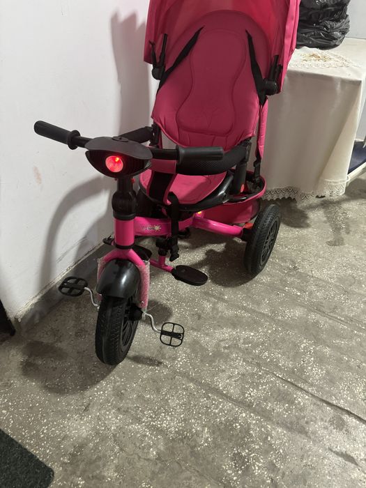 Tricicleta copii roz noua