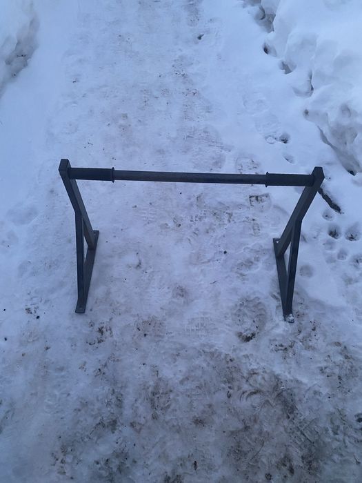 Продам турник в отличном состоянии