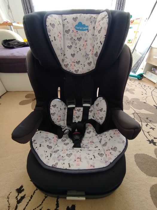 Scaun auto fără prindere isofix