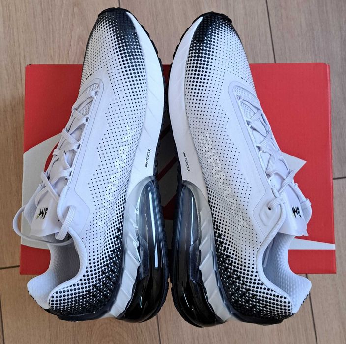 Nike Air Max PHOENIX