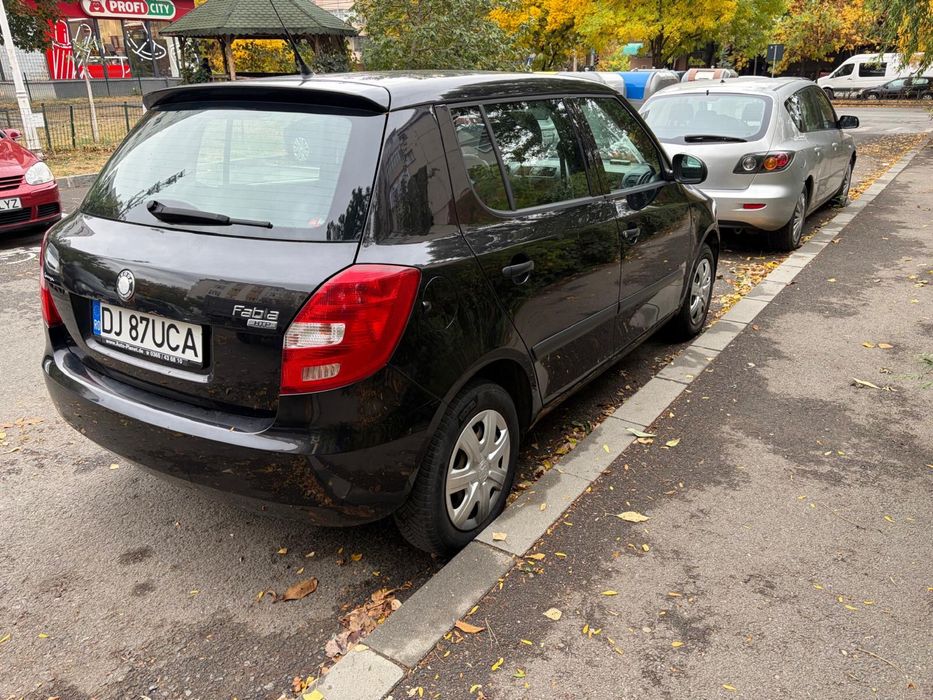 SKODA Fabia 2010 — imagine 10