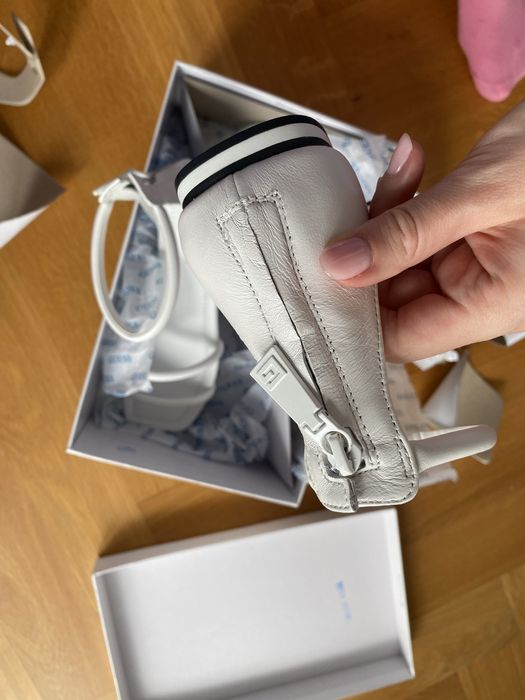 Сандали Guess, чисто нови