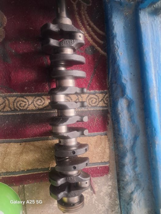 Продам каленвал от бмв е34