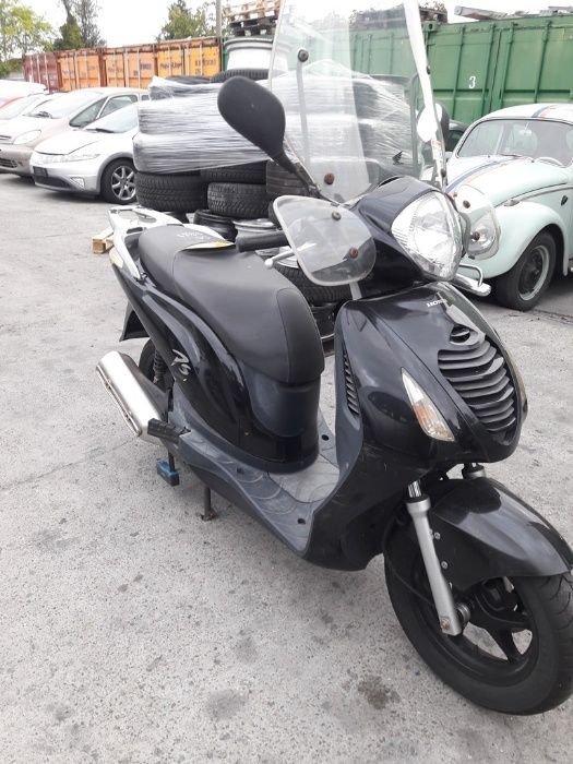 Мотоциклет,скутер Хонда Пи Ес( Honda Ps) 125-150-на части