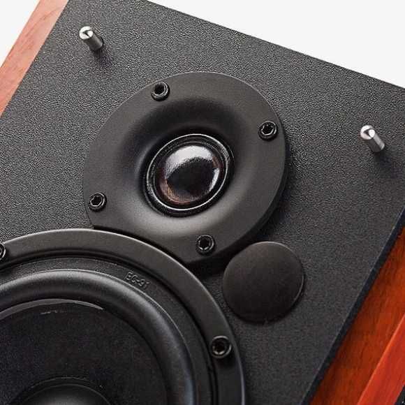 продам новый Edifier R1700BTs brown/Bluetooth/AUX/Sub OUT/66 ватт