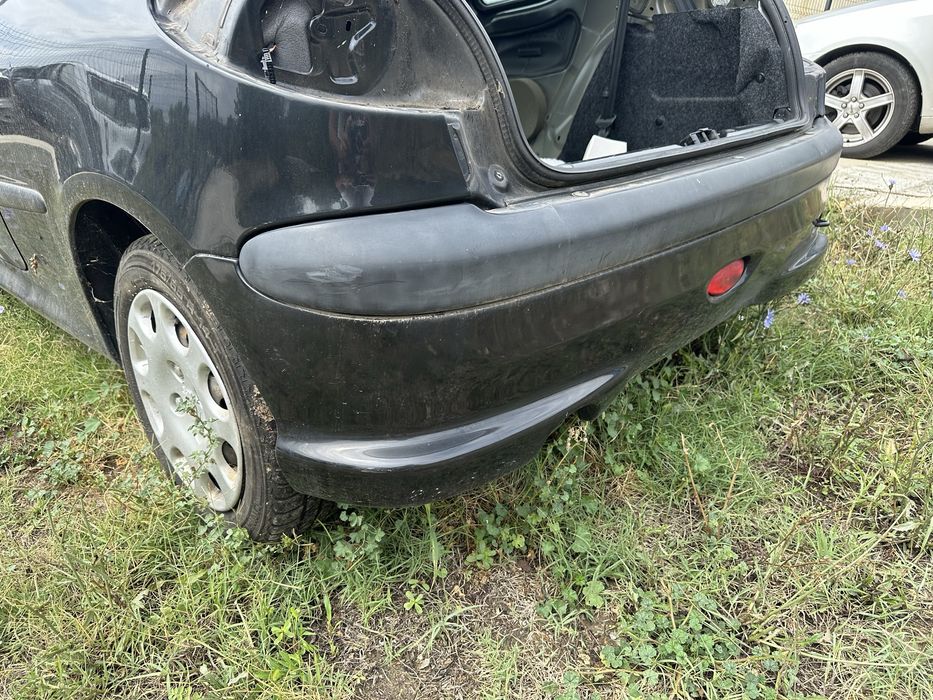 Задна броня за Пежо 206 фейс 2004-