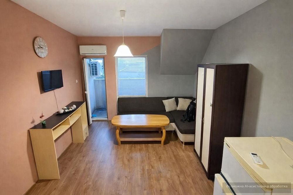 Едностаен апартамент под наем в Център