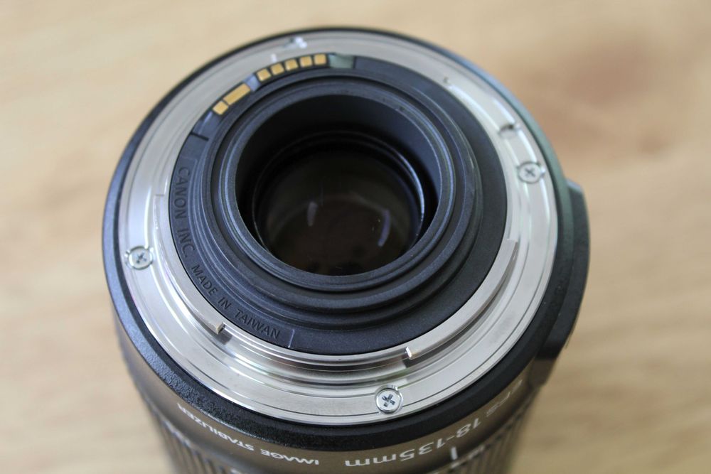 Obiectiv Canon 18-135mm