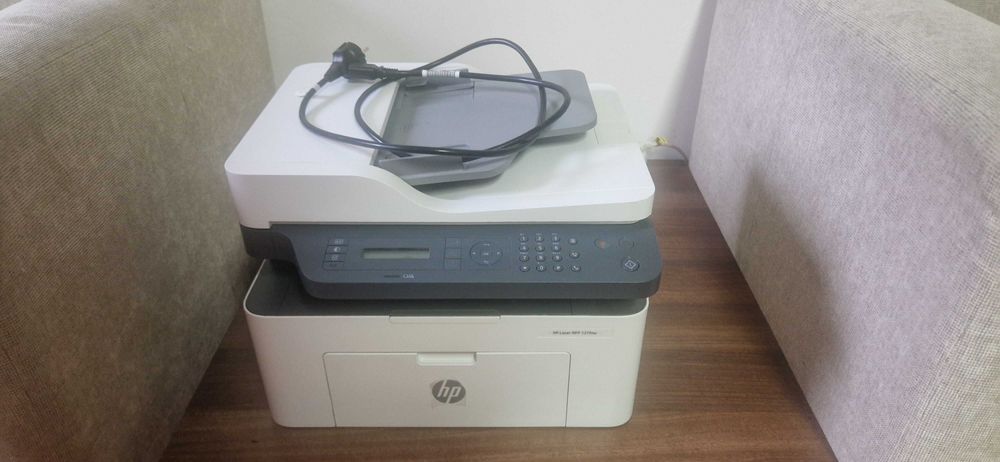 Imprimanta m9nocrom, HP Laser MFP 137fnw