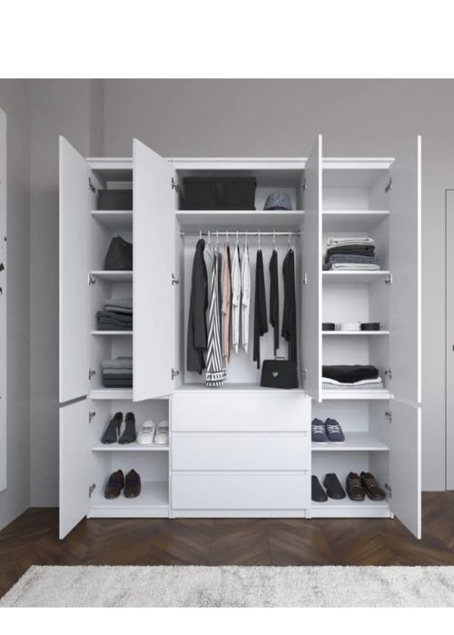 Продаётся шкаф распашной