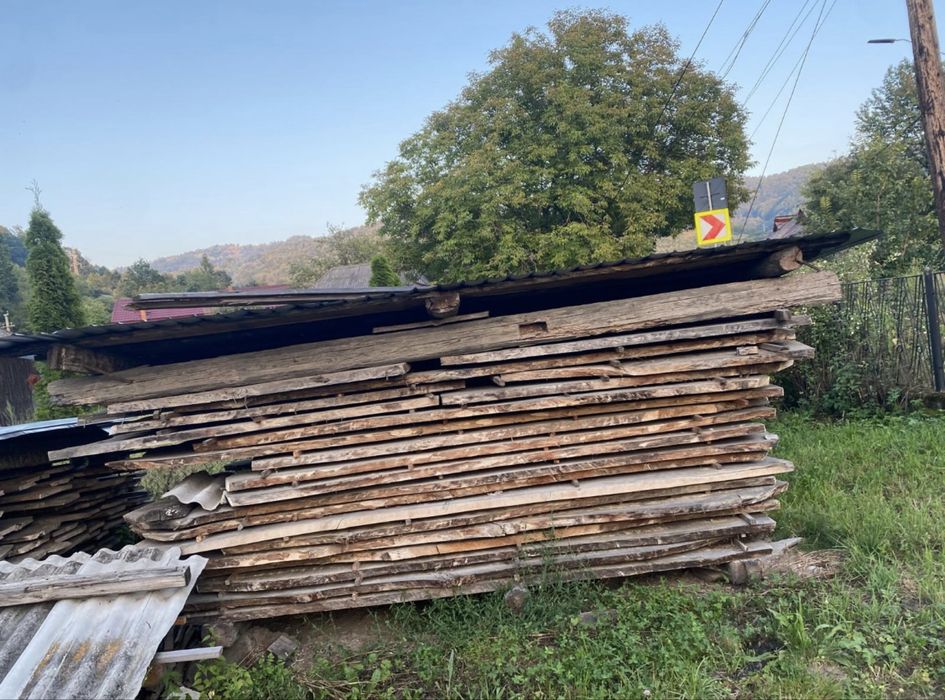 Cherestea de stejar uscatǎ de 7 ani. 4000 ron/m3