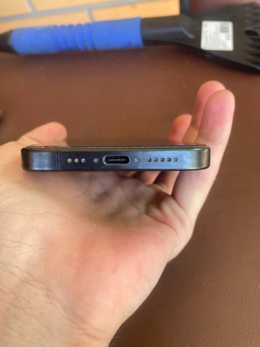 iphone 15 pro 256gb black