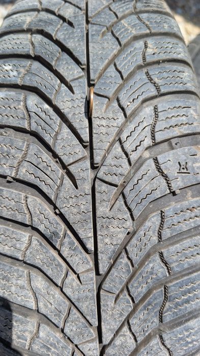Гуми с джанти 4х100 - 175/70 R13 82T, 185/60 R14 82H, 4х114.3 - 205/65 R15 94H