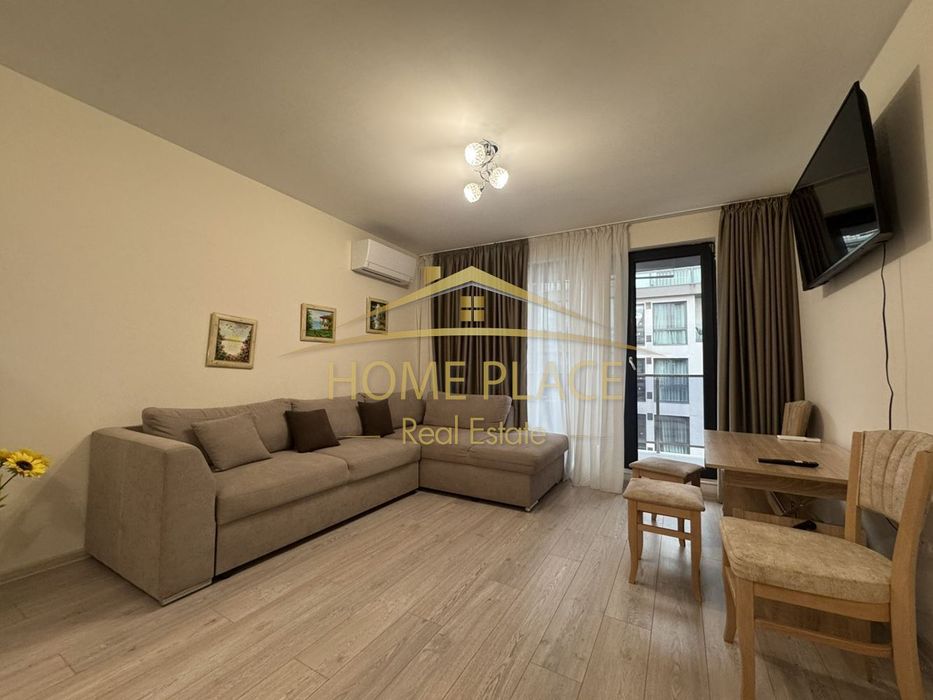 Дава се под наем Двустаен апартамент в Варна, Център - 60 кв.м за 918 € - Снимка #2