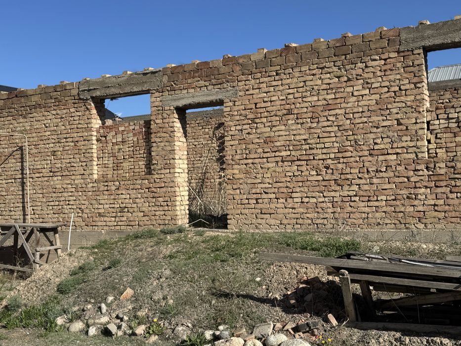 Продается дом недостроенный