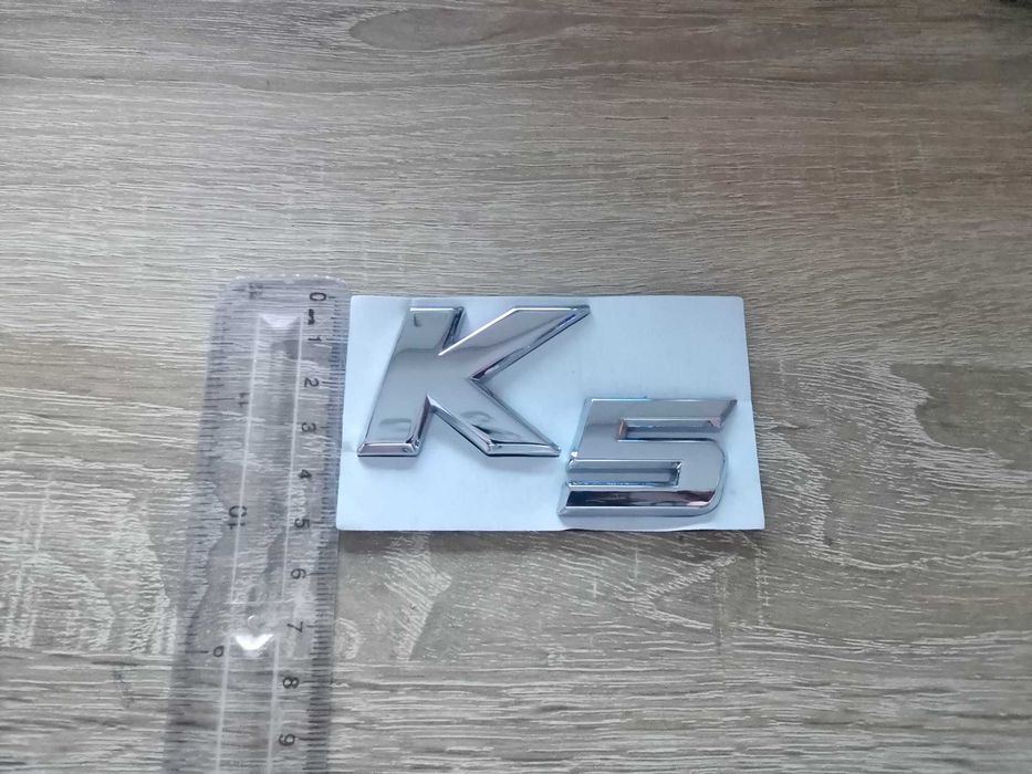 Kia K5 сребрист надпис