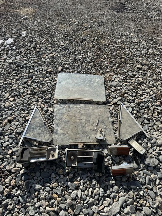 нива запчасти стекло