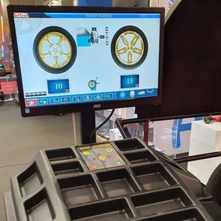 Masina echilibrat roti 3D 10-21" 220V, cod-ST8108