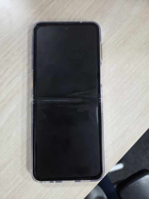 Samsung z flip 4