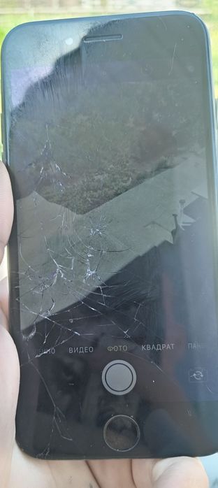 Iphone 7  обменяю на что нибудь