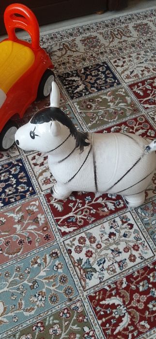 Продам машинку — толокар