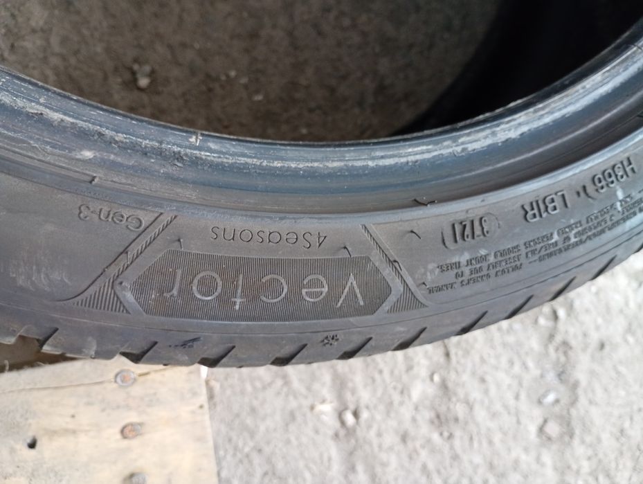 Всесезонни 4бр 245/40/18 Good Year 4s dot3721