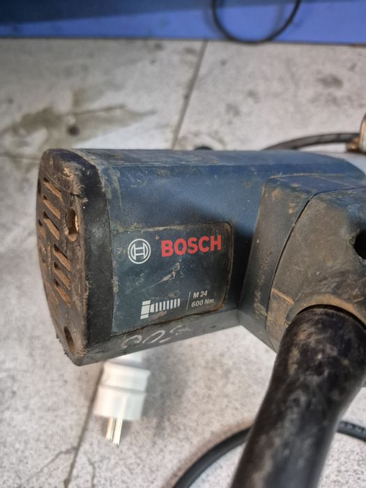 Продам гайковерт Бош