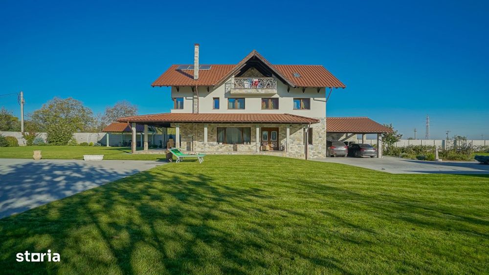 Locatie cu poveste in stil neoclasic, constelata de 3.000 mp teren