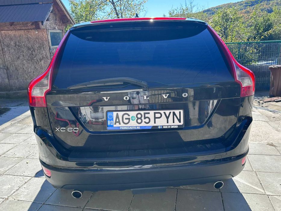 VOLVO -XC60 -2.4D