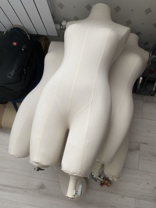 Женский маникен для бутика