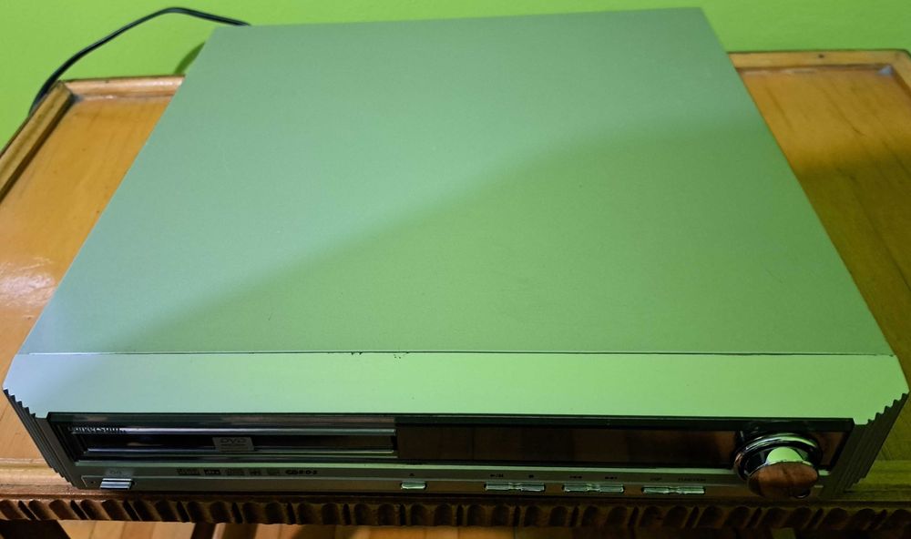 Home Cinema Universum DVD-DR 1030