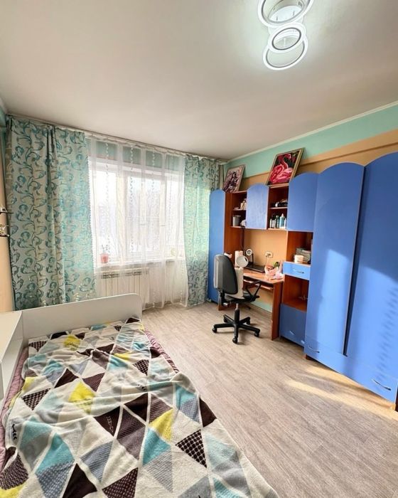 Продам 3-х комн. квартиру, Мызы, 5/1
