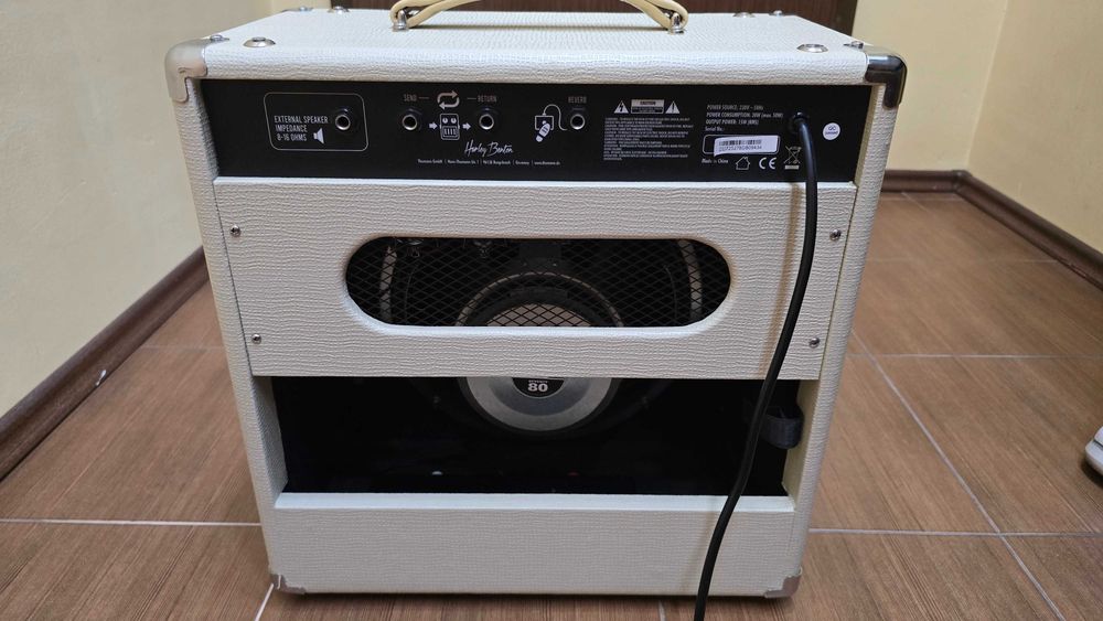 Harley Benton Tube15 Celestion лампово кубе / усилвател за китара