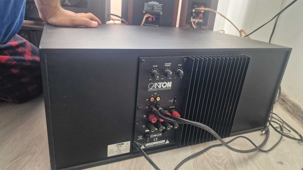 Активен Subwoofer Canton AS30