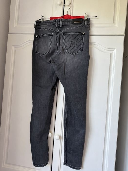 Дамски оригинални дънки Guess