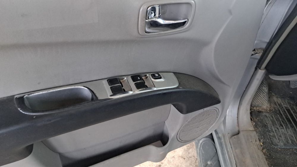 Mitsubishi  L200 2007