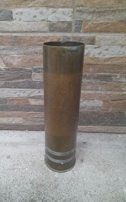 Стари предмети - украшение за механа.