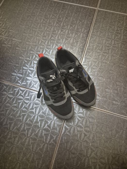 Обувки Puma за момче