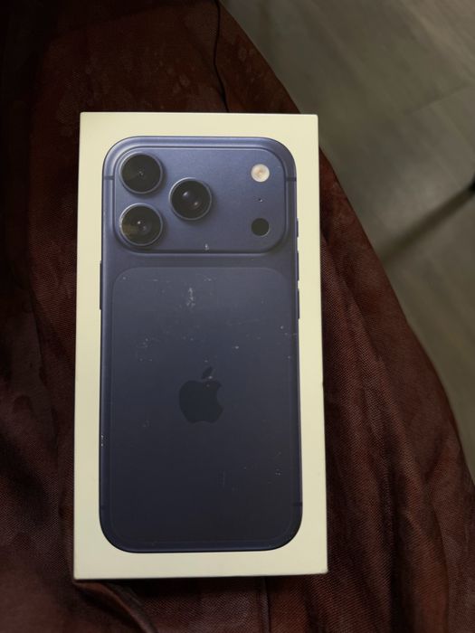 Айфон 17Про / в идеальном состоянии