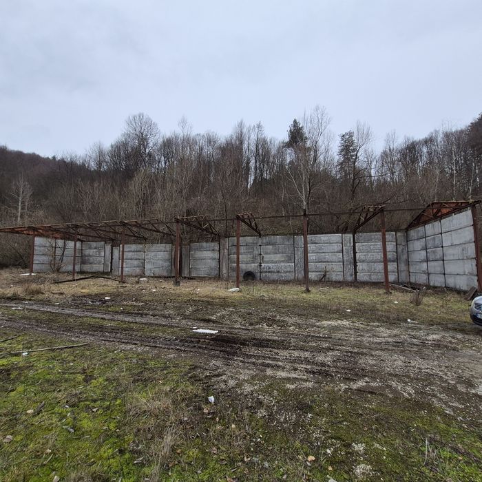 250кв Хале/метална конструкция