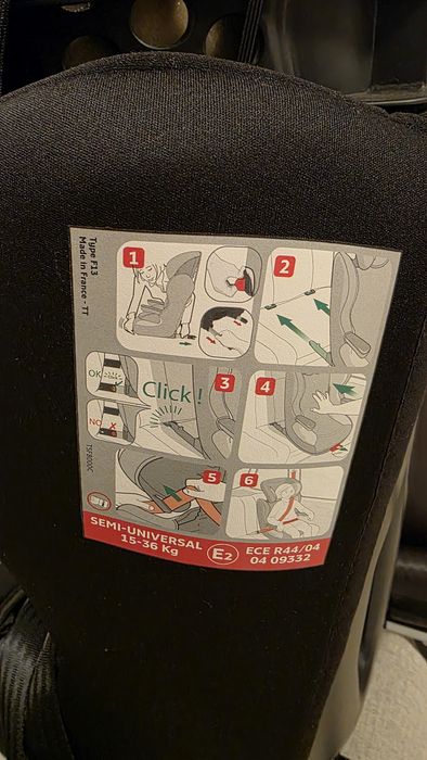 Scaun auto ISOFIX Varsta 3 - 7 ani Pozitie de somn Cotiere reglabile C