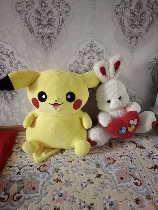 Продаёться б/у игрушки по 2000тенге